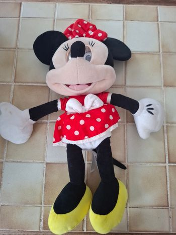 Minnie émotion