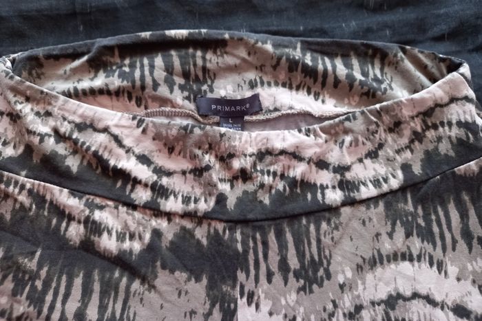 Legging PRIMARK taille L (42/44) - photo numéro 2