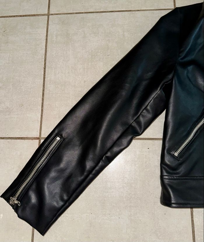 Perfecto noir en simili cuir - Veste motard intemporelle - Taille S - photo numéro 5
