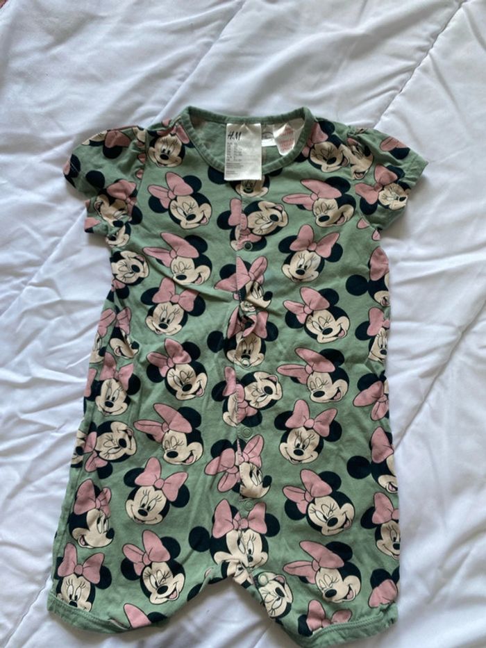 Combishort minnie taille 18-24 mois - photo numéro 2