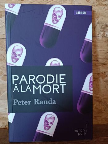 Livre " Parodie a la mort"