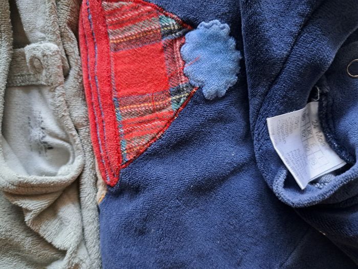 Pyjamas chauds 23/24 mois - photo numéro 5