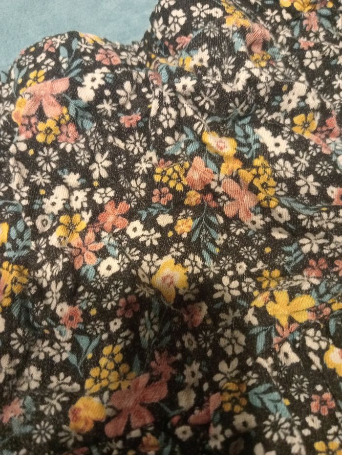 Jupe fleurie a volants - photo numéro 2