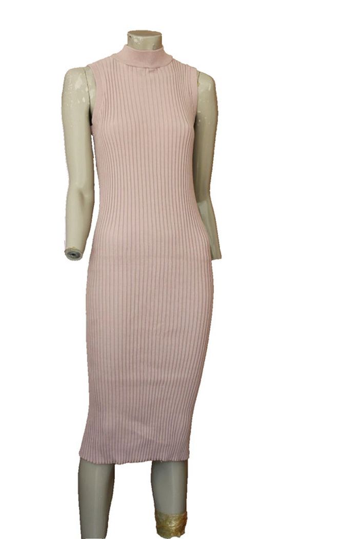 robe pull en maille chaussette  marque zara taille indiquée S = 36/38 - photo numéro 2