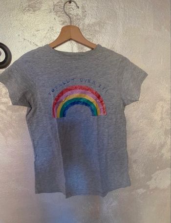 TEE shirt