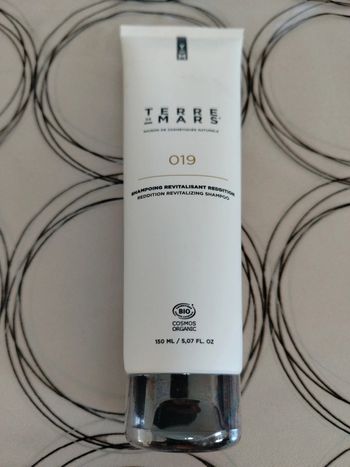 Shampooing Terre de Mars 19 complètement neuf