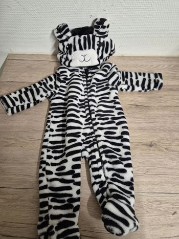 Combinaison bébé zèbre tex 3 mois