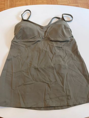Débardeur de maillot de bain taille 38 . Penti