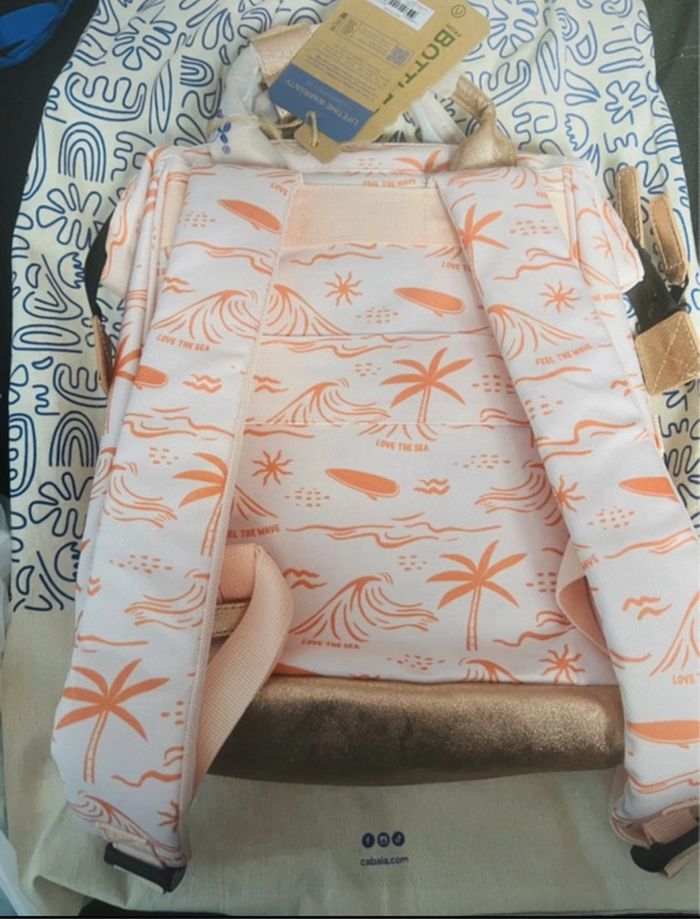 Cabaia sac à dos édition limitée saint Raphaël - photo numéro 2