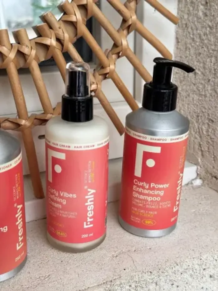 Freshly cosmetics - Lot 4 produits cheveux bouclés curly hair - photo numéro 5