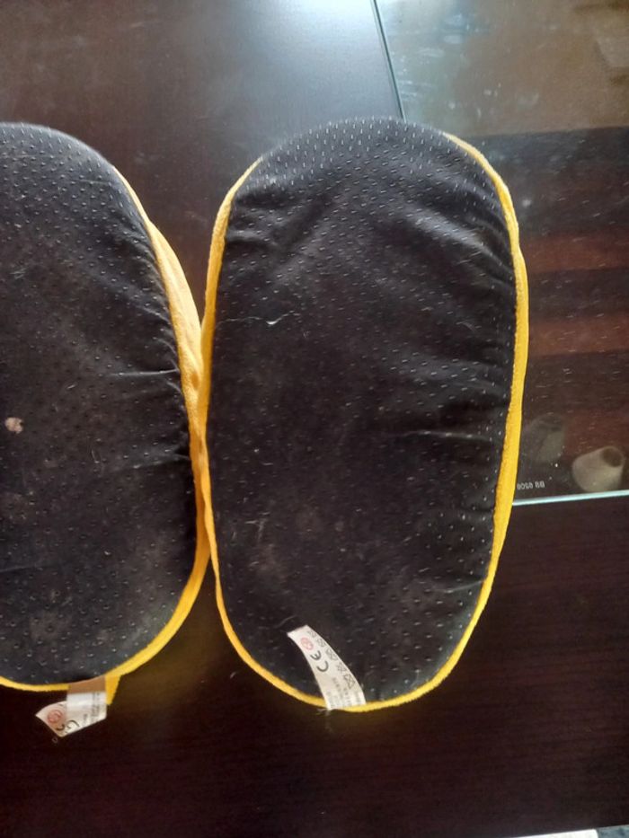 Chaussons Smiley 38 - photo numéro 2