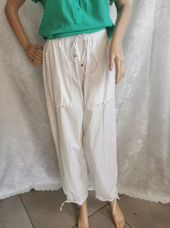 Pantalon détente blanc. Taille 38. Coton house