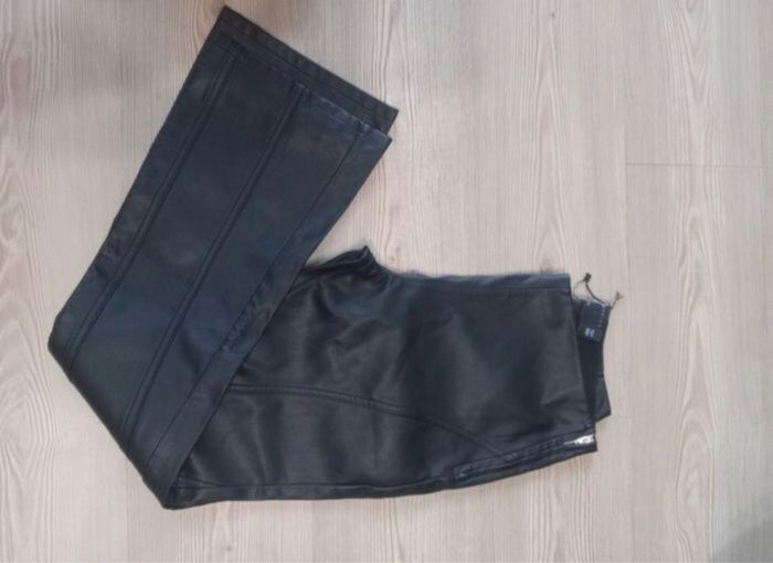 Pantalon en cuir - photo numéro 8