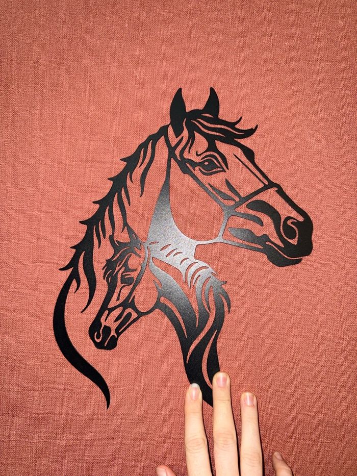 Décoration murale en métal cheval
