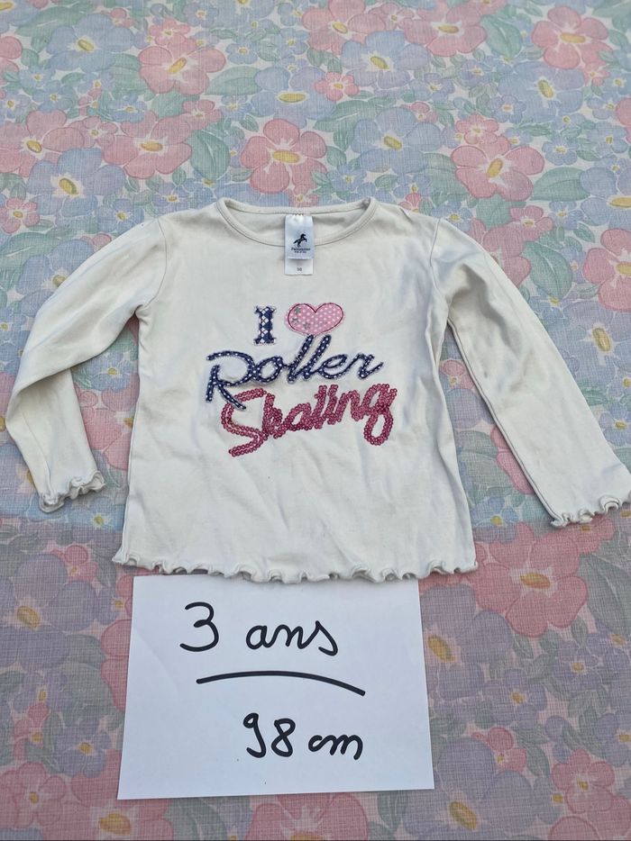 T-shirt manches longues haut pull 3 ans