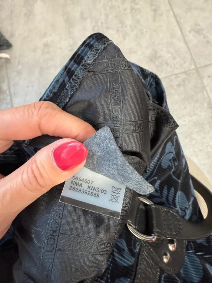 Sac à main Longchamp cuir et velours noir et bleu édition limité neuf - photo numéro 11