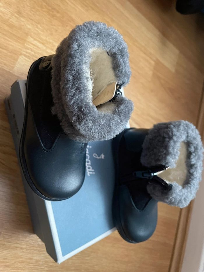 Boots Jacadi fourrées P. 20 marine neuve - photo numéro 2