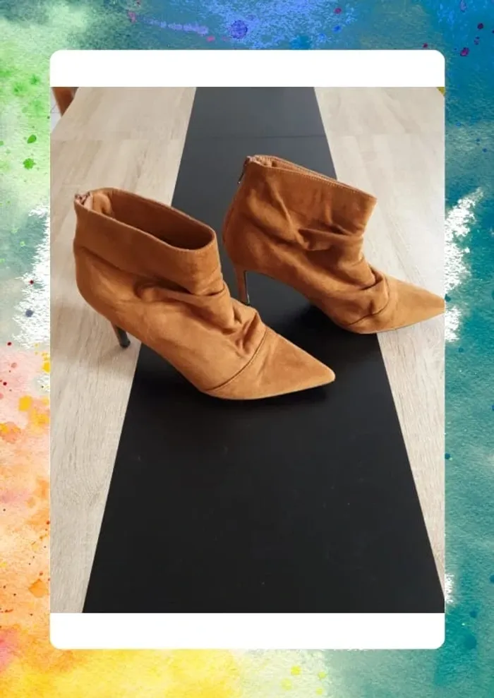 Bottines plissé couleur camel taille 39 - photo numéro 2