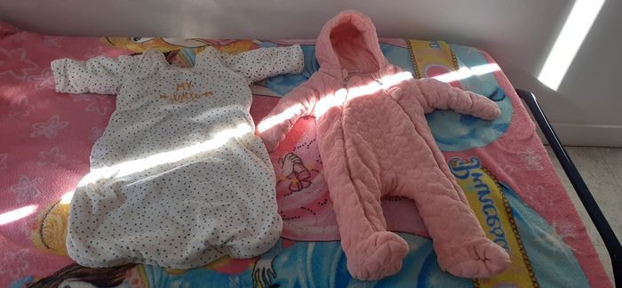 Vêtements et chaussures bébé de 0 à 18 mois - photo numéro 4