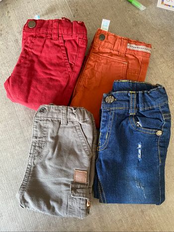 Lot de jeans- pantalons