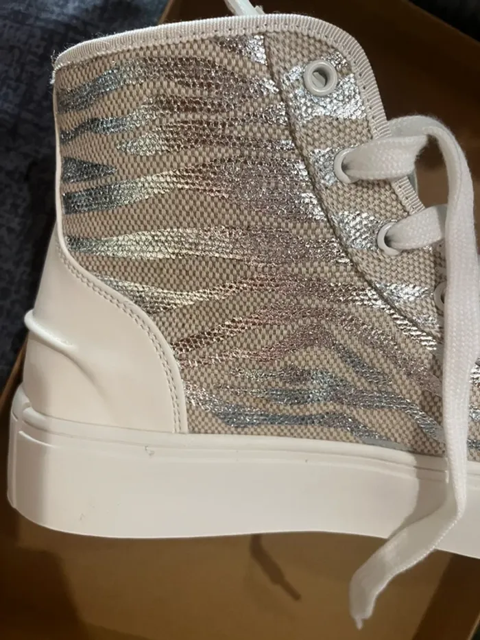 Basket  montante argenté Vanessa wu - photo numéro 4