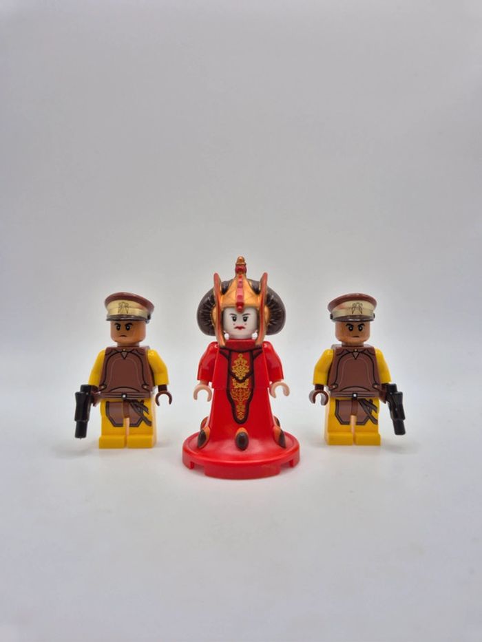 Figurines type lego La Reine Amidala + 2 gardes de Naboo star wars