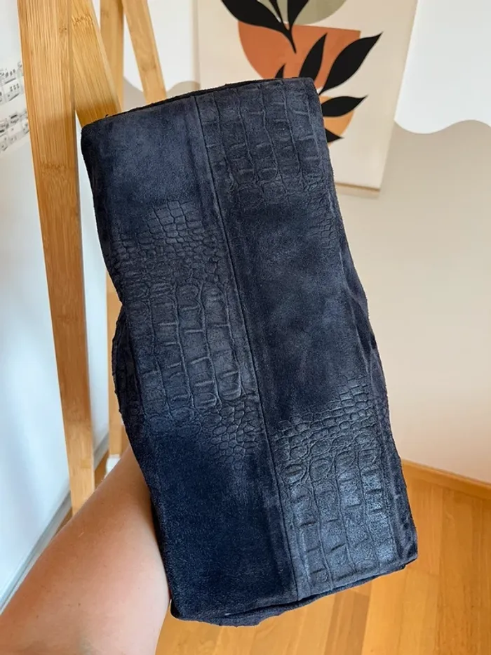 Sac shopping en daim bleu marine fabriqué en Italie très bon état [ref 2507SB119] - photo numéro 7