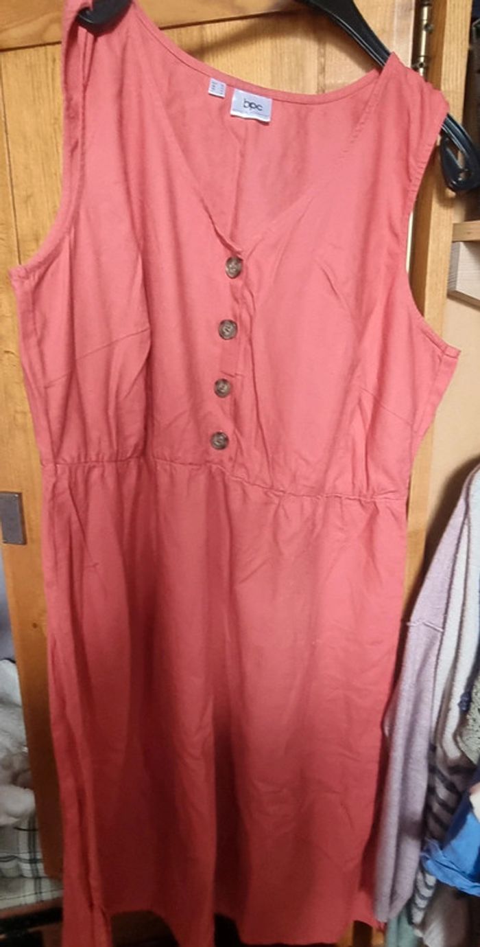 Robe longue en lin de bon prix collection en 50 jamais portee - photo numéro 4