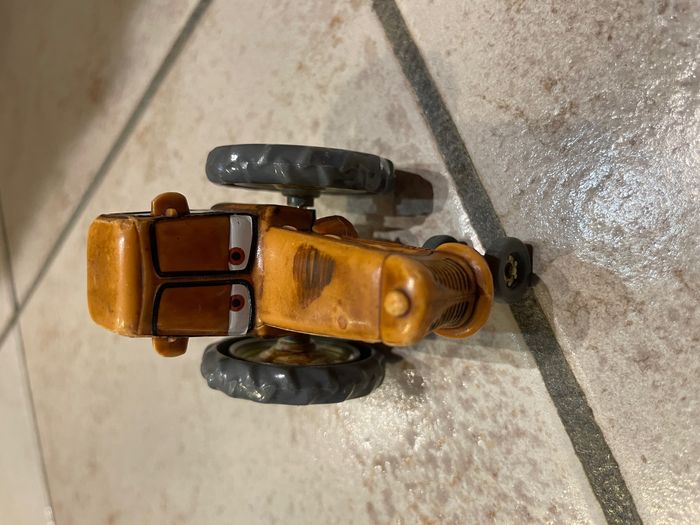 Tracteur Cars Chewall (rare) - photo numéro 2