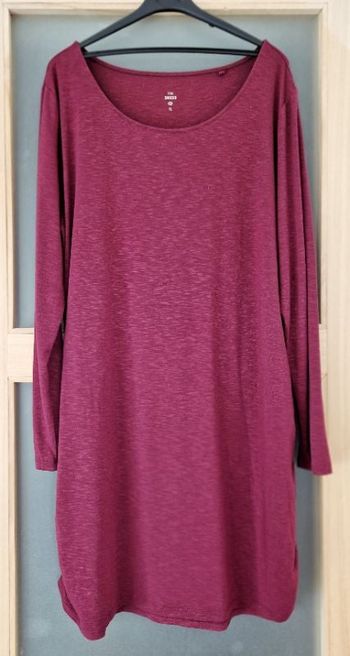 Robe bordeaux