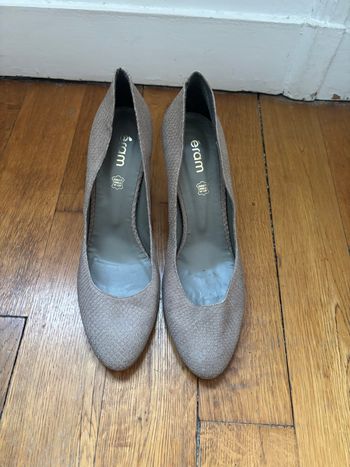 Escarpins beige Eram taille 41 neuves