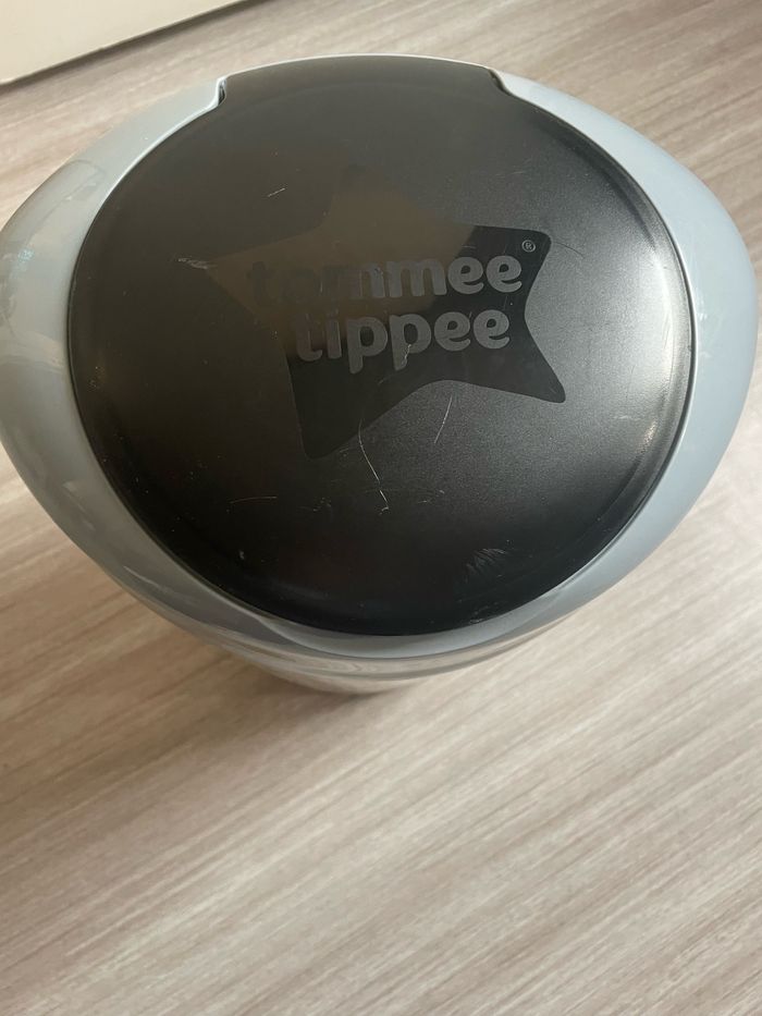 Poubelle à couche - photo numéro 2