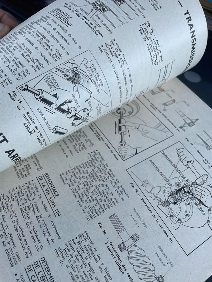 Peugeot 403 collection revue technique - photo numéro 3