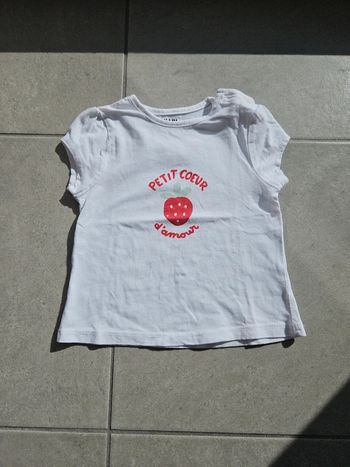 T-shirt kiabi 6 mois