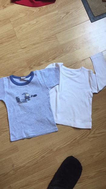 Lot 2 maillots de corps 3 ans