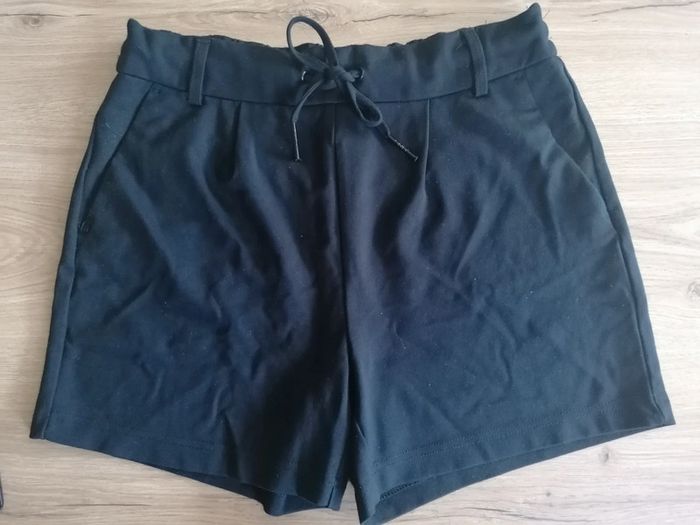 Short noir only femme taille 38 #Vêtements_femmes_krocaro - photo numéro 7