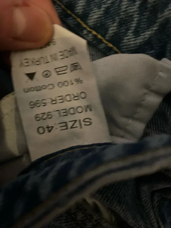 Jean taille 40 - photo numéro 3