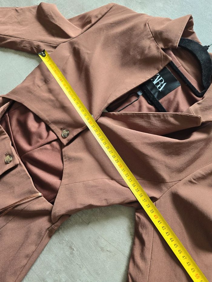 Veste cintrée asymétrique Zara marron boutonnée taille XS avec col structuré - photo numéro 8