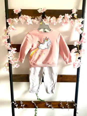 Ensemble jogging chaud Licorne Tex taille 18 mois excellent état