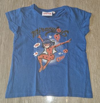Lot de 4 tee-shirts disney