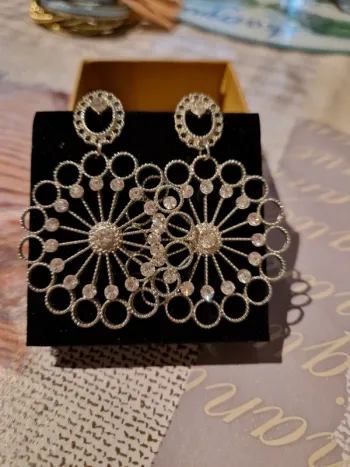 Boucle d'oreille