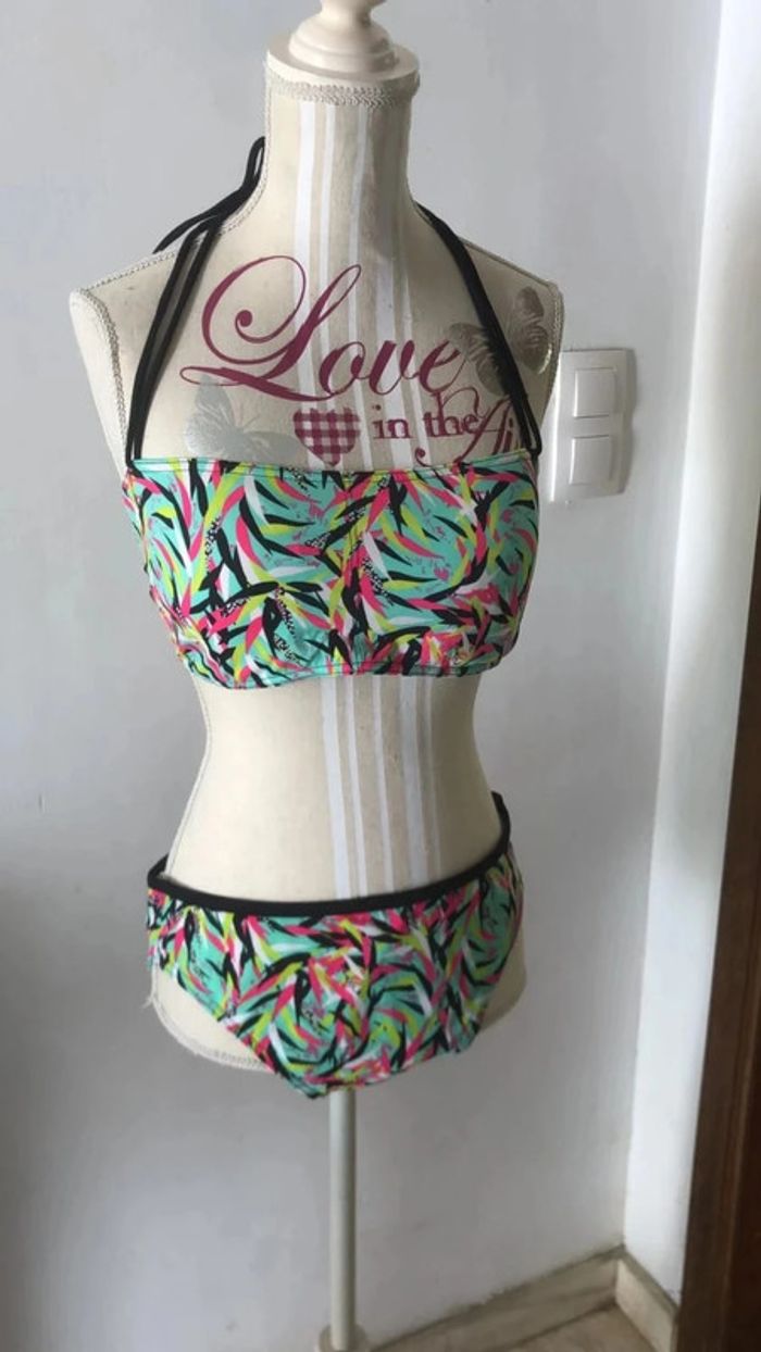 Sublime bikini olaian taille 46 95 D fR motifs feuilles multicolores très bon état