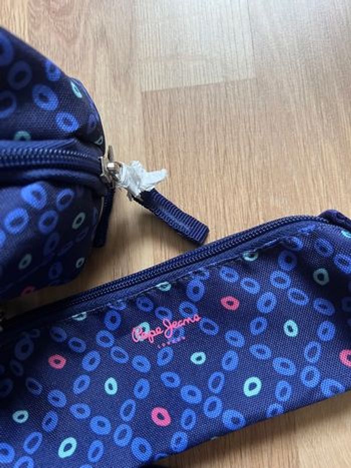 Trousses Pepe jeans neuves - photo numéro 3