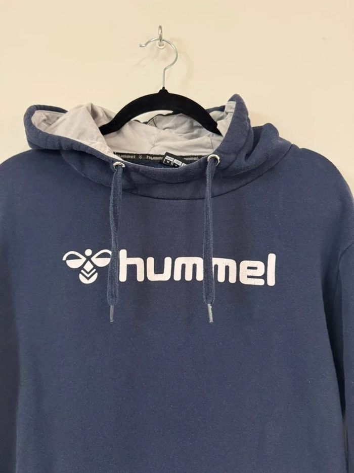 Sweat-shirt Hummel bleu avec logo brodé – Taille M