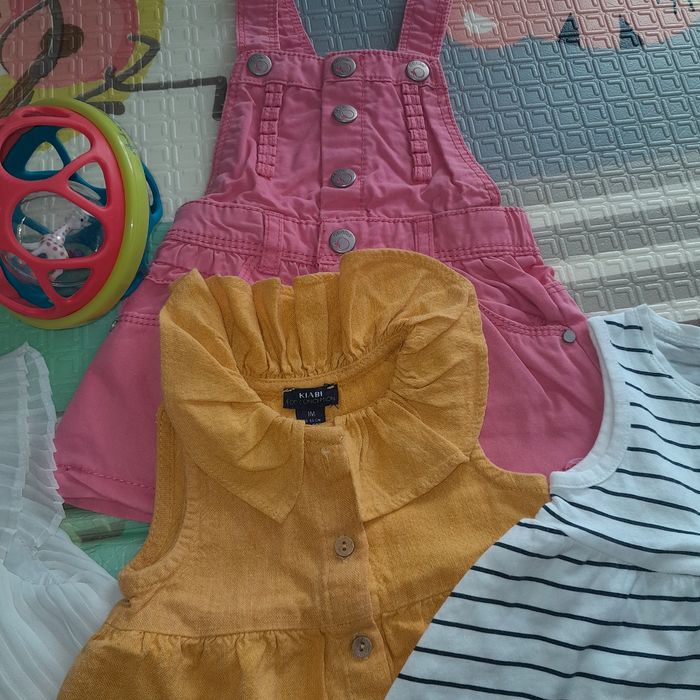 Lot robes été bebe fille 1mois - photo numéro 5