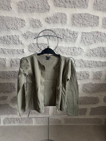 Gilet fille kaki 8 ans kiabi
