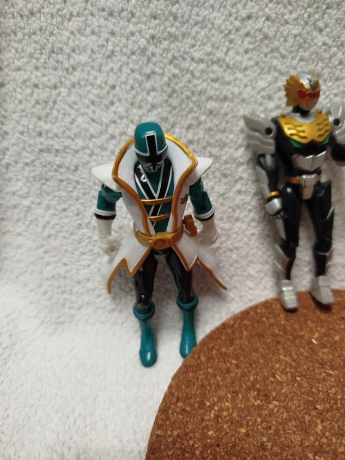 Lot de figurines Power-rangers - photo numéro 5