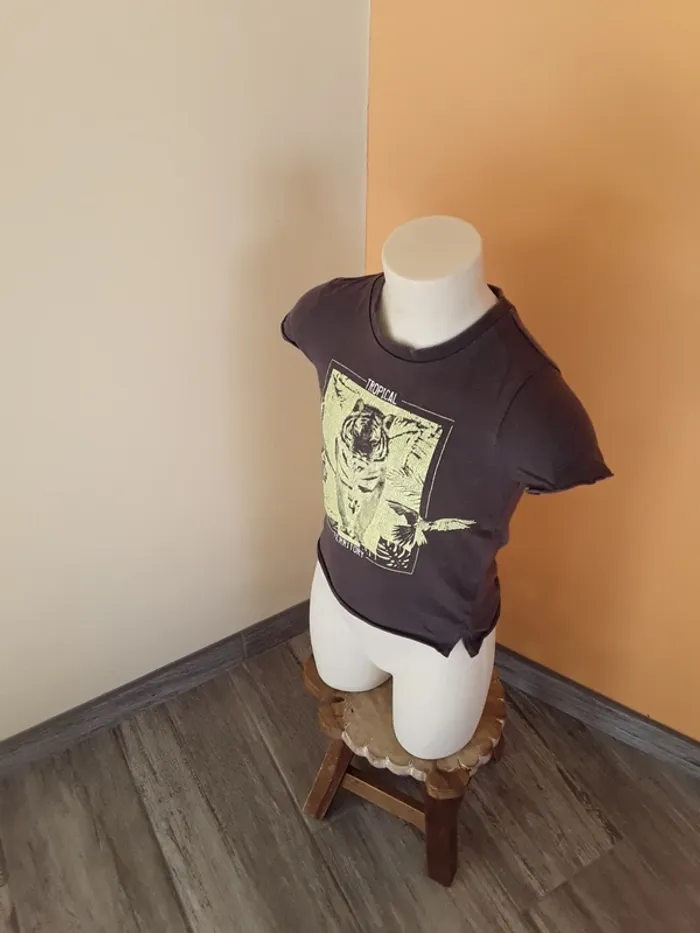 Tee shirt manches courtes 3 ans - photo numéro 7