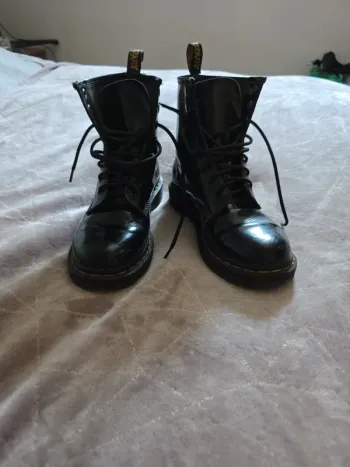 Bottines vernis
