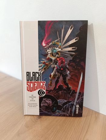 Urban comics black science